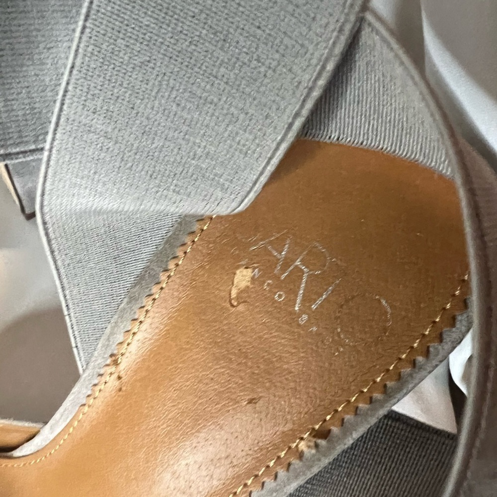 Franco Sarto Gray Suede Block Heel Pumps - Picture 4 of 9
